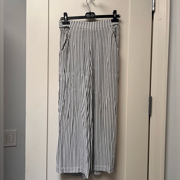 Aritzia Wilfred Striped Fawn Pant - Picture 1 of 8